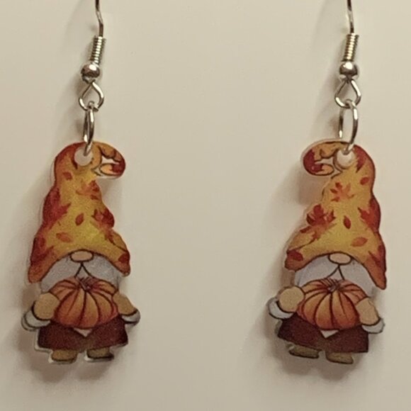 Gnome Earring, Dwarf Earring, Elf Earring, Pumpkin Earring, Fall Earring - Picture 3 of 4